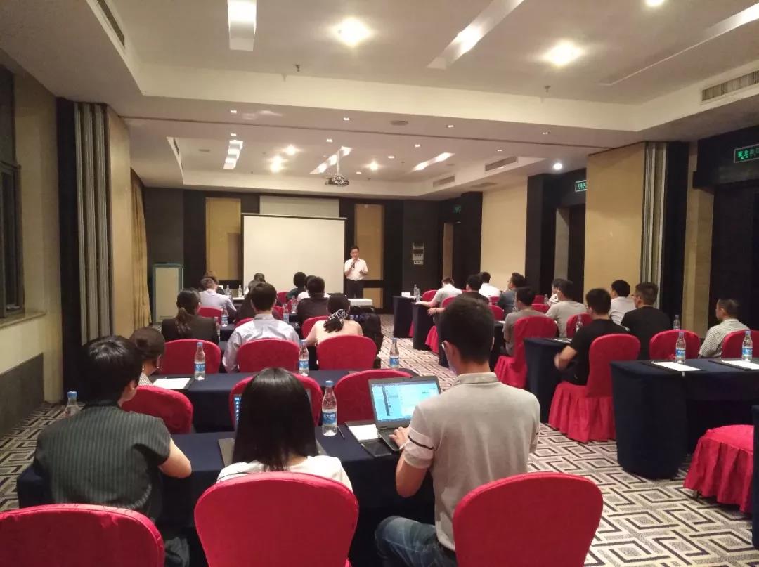 1529997568914799wn3e.jpg 1.jpg